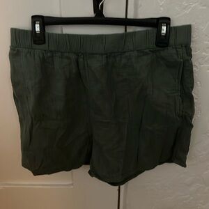 Light green shorts Universal Thread collection